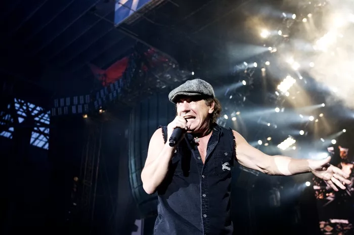AC/DC sammensætter soundtrack