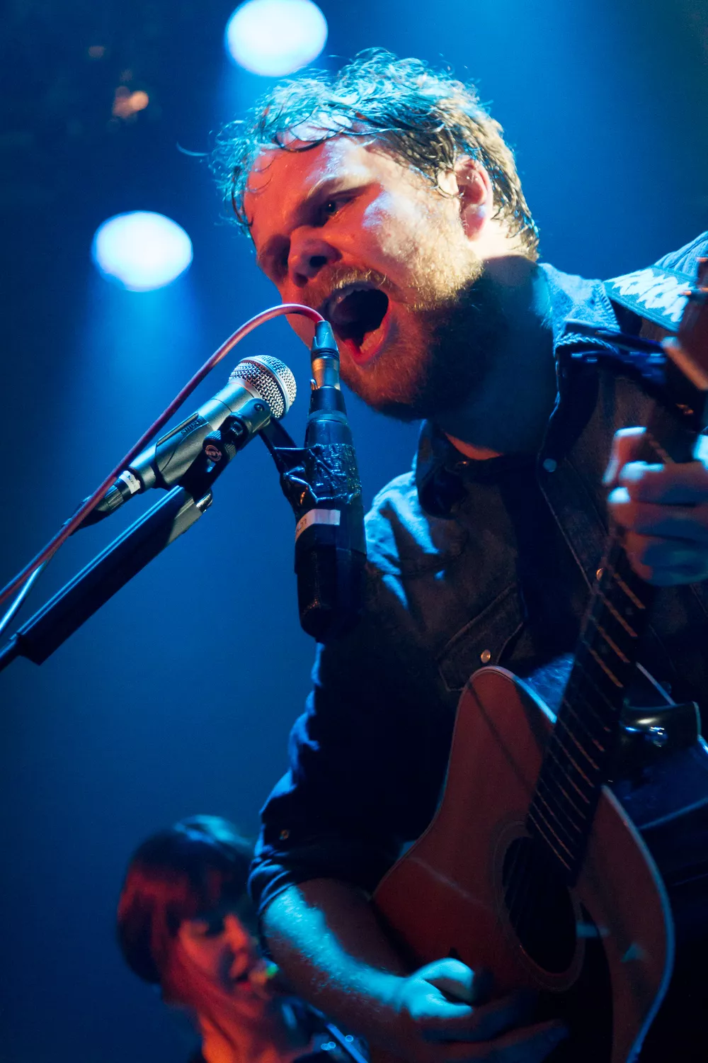 Bjuder på vacker kammarpop på en vacker teaterscen