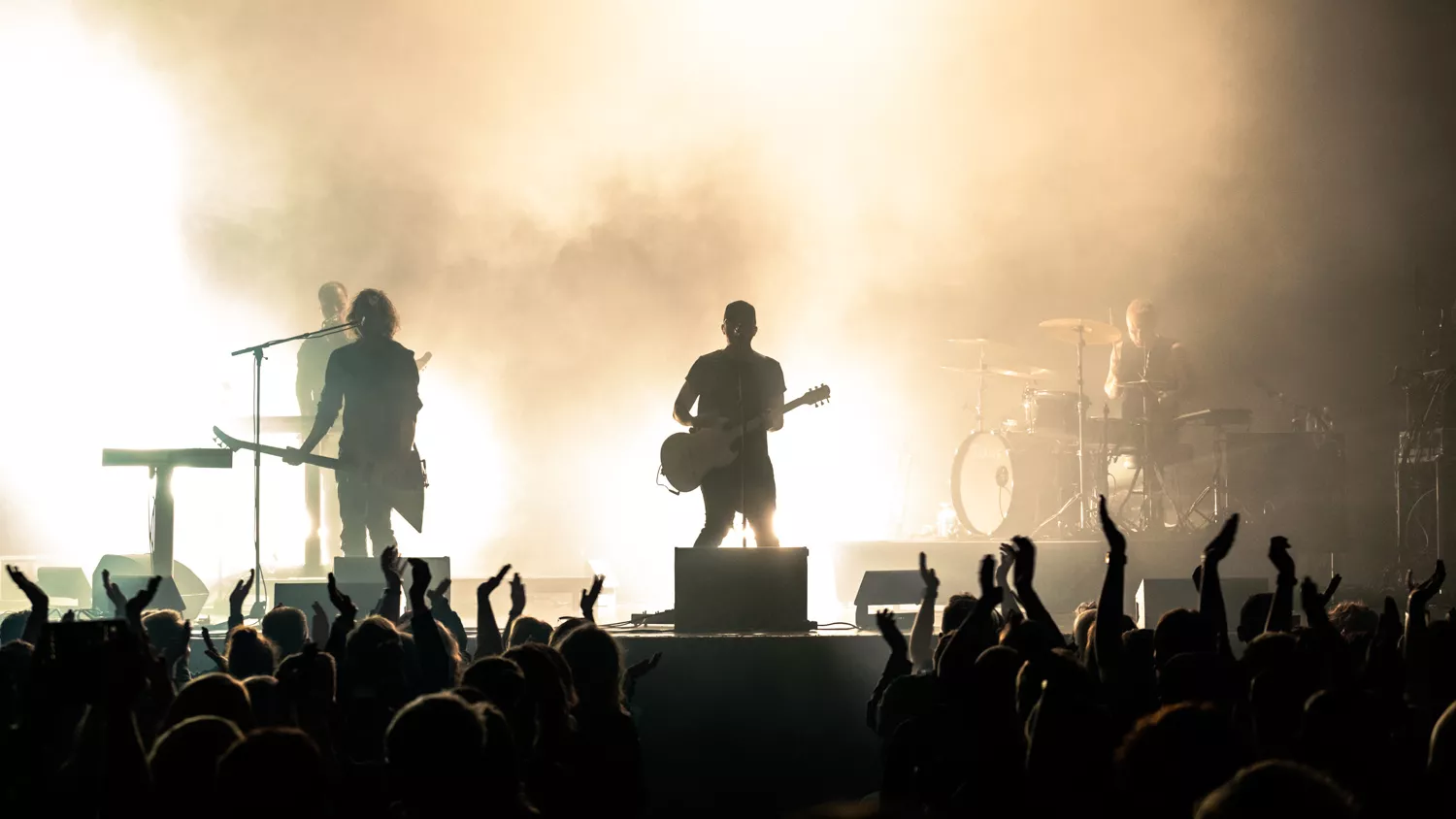 RUNDSPØRGE: Hvad gør spillestederne oven på endnu en nedlukning? 