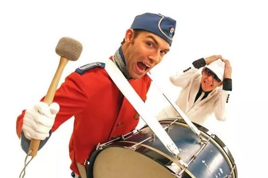 The Benefits varmer op for Whitney Houston