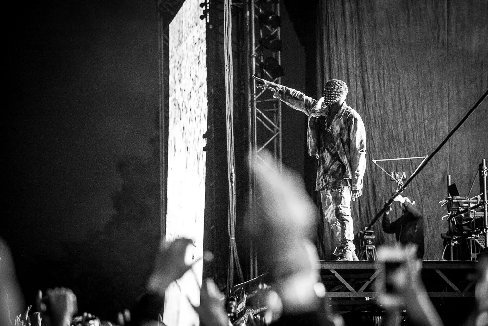 Kanye West sparkar DJ – de här klippen förklarar varför