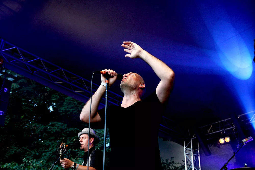 Kaah åker på höstturné