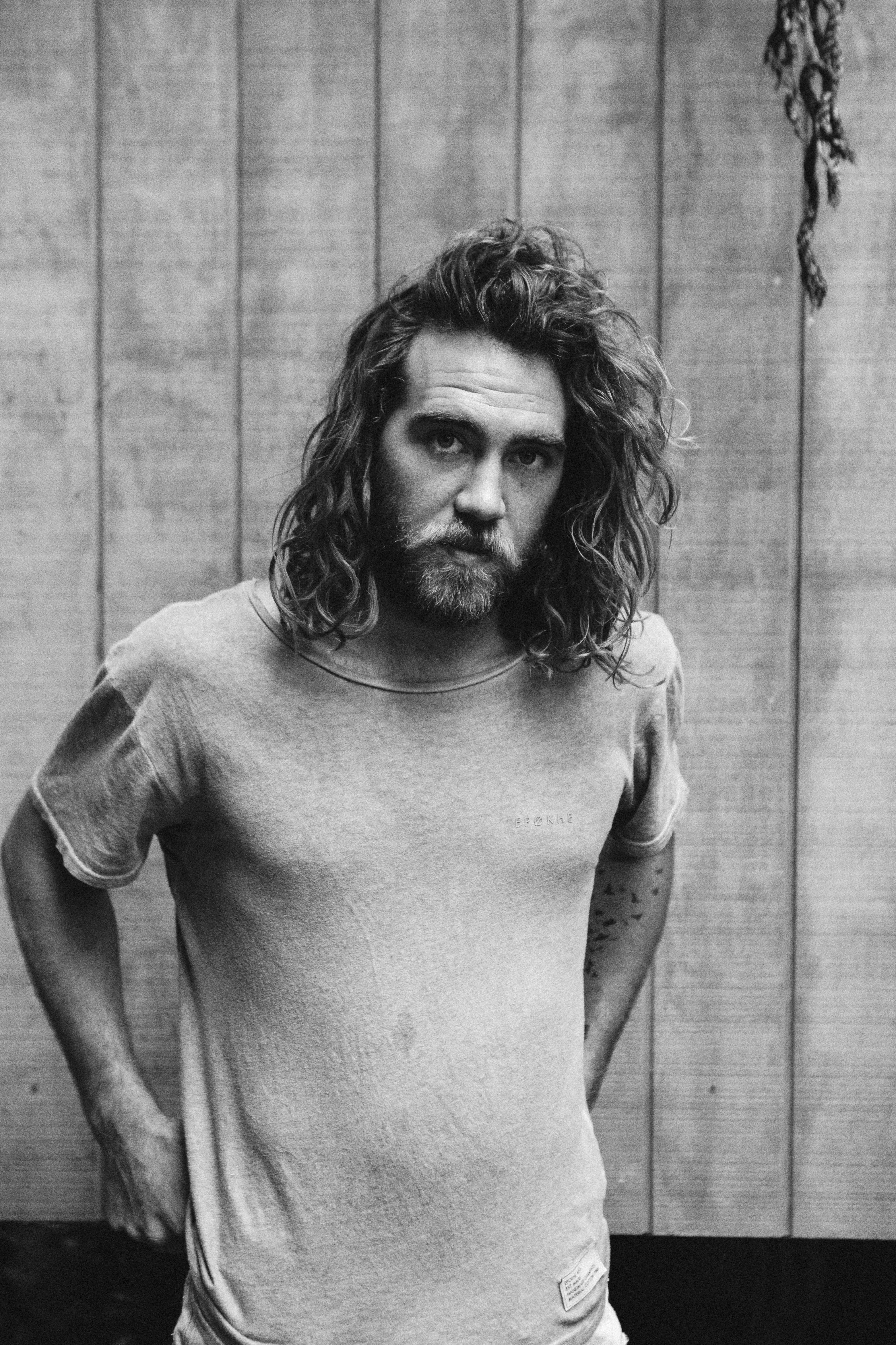 Matt Corby: – Jeg vil skubbe grænserne