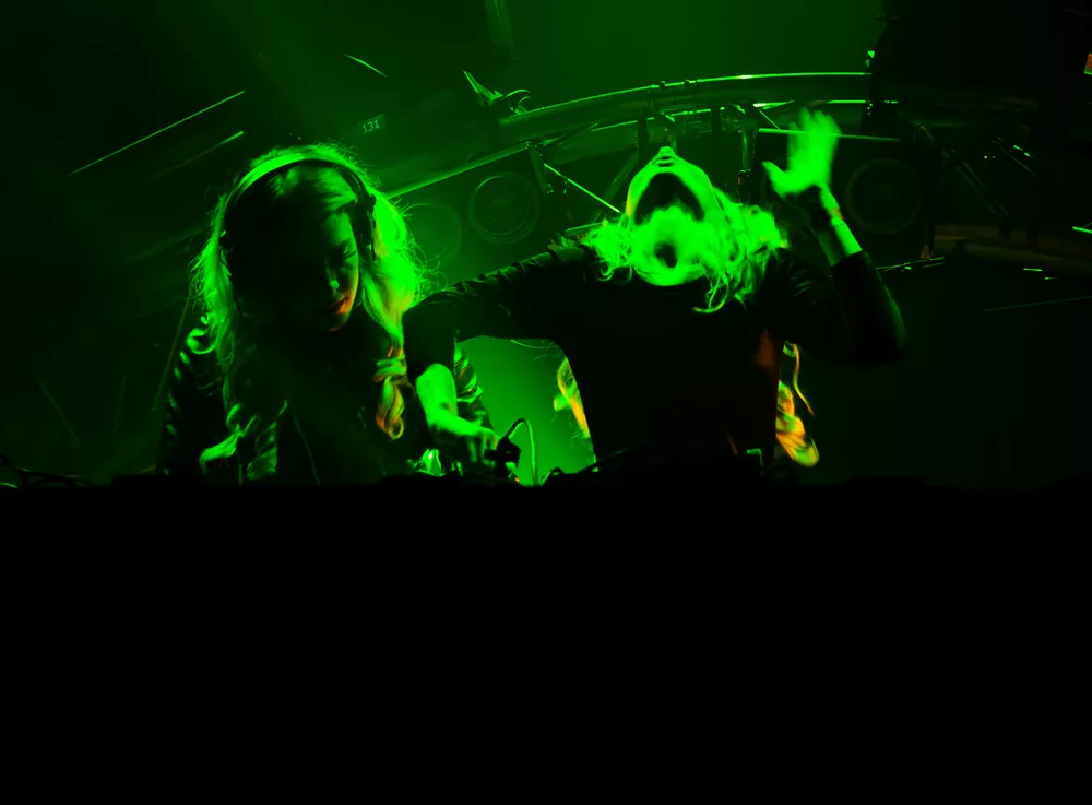 Rebecca & Fiona: Berns, Stockholm