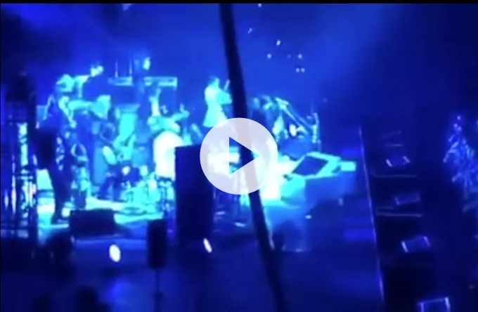 Se Jack White overraske med stjernegæster til koncert