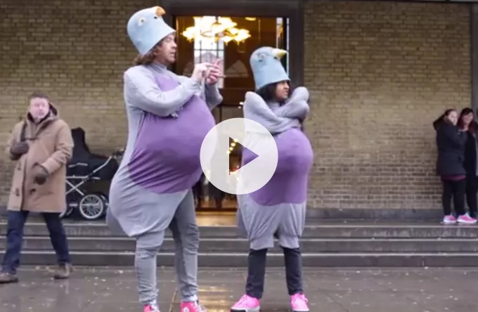 Se Thomas Buttenschøn med twerkende due i ny video