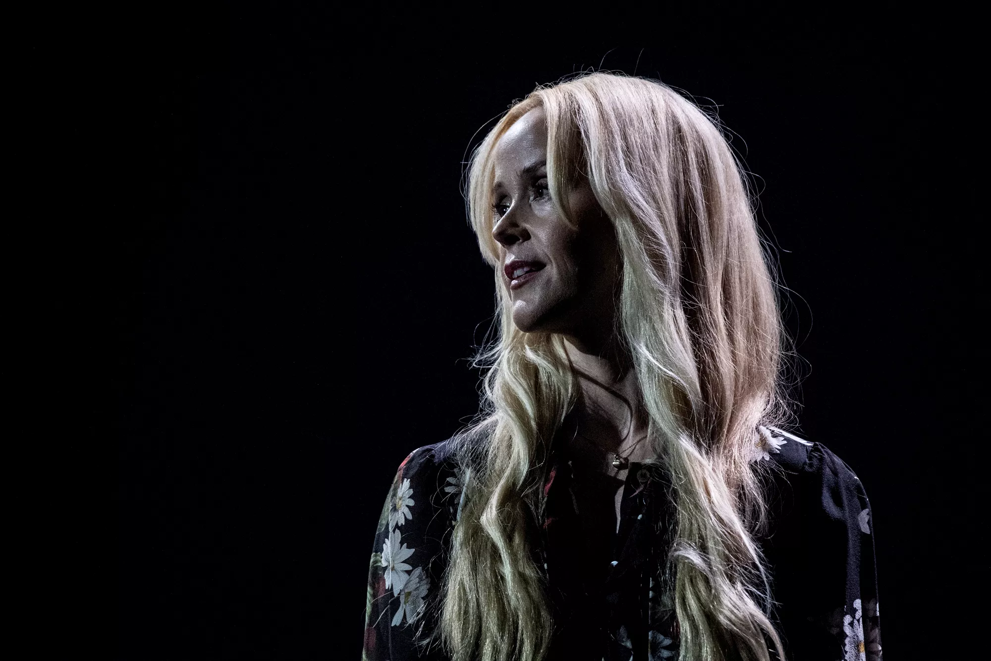 Tina Dickow udgiver ny single og afslører albumtitel og dato