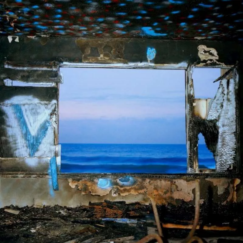 Fading Frontier - Deerhunter