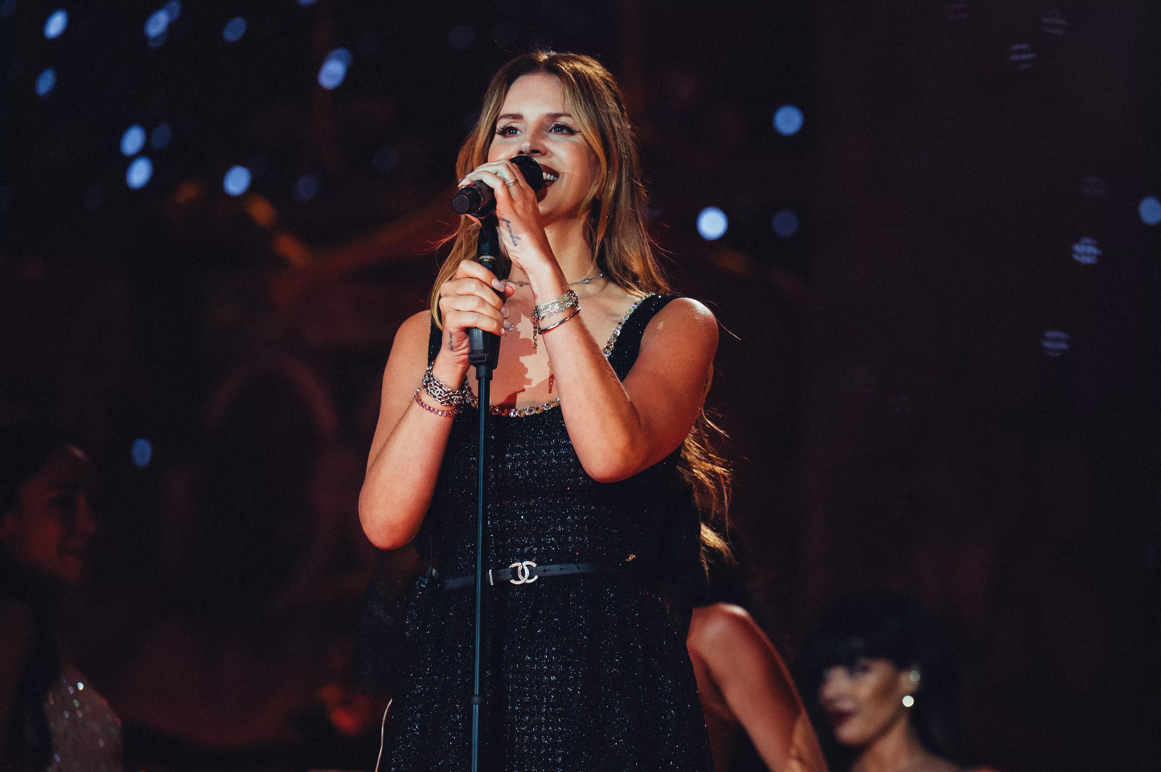 Lana Del Reys försenade album ”Stove” väntas släppas i slutet av januari.