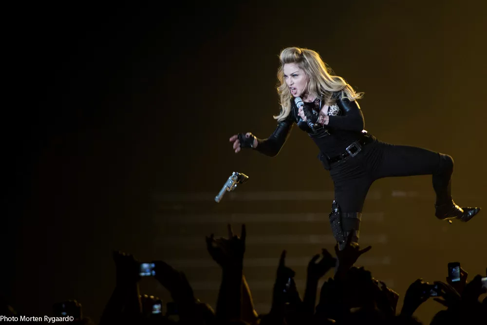 Madonna langer ud efter Gaga