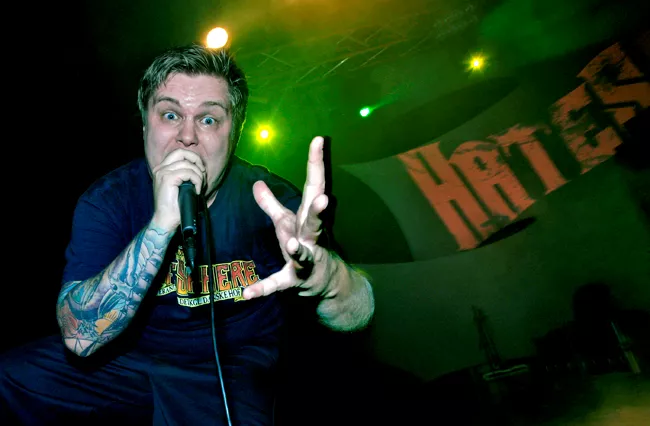 Headbangers Ball Tour fylder fem