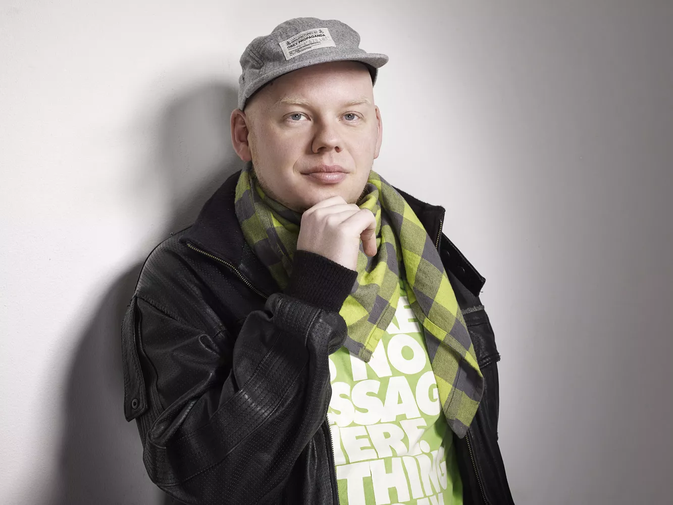 Per Vers holder fest