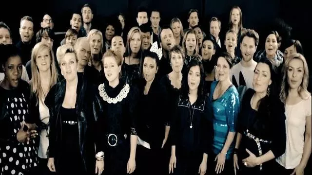 Se videoen til Skrøbeligt Fundament