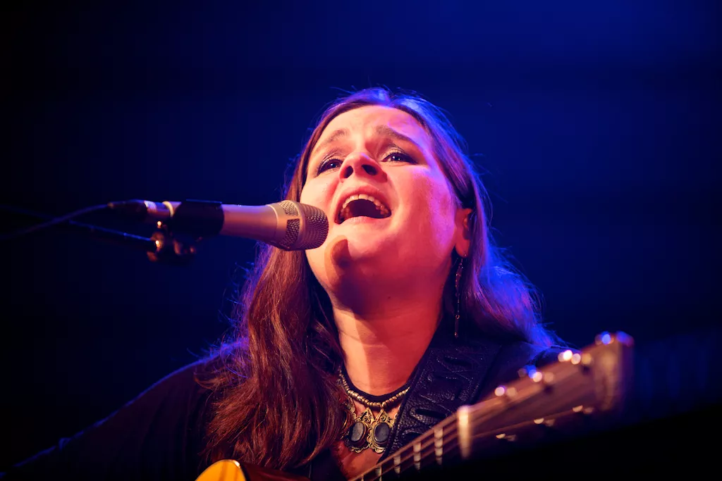 Kærlighed, blues, druk – og nærvær