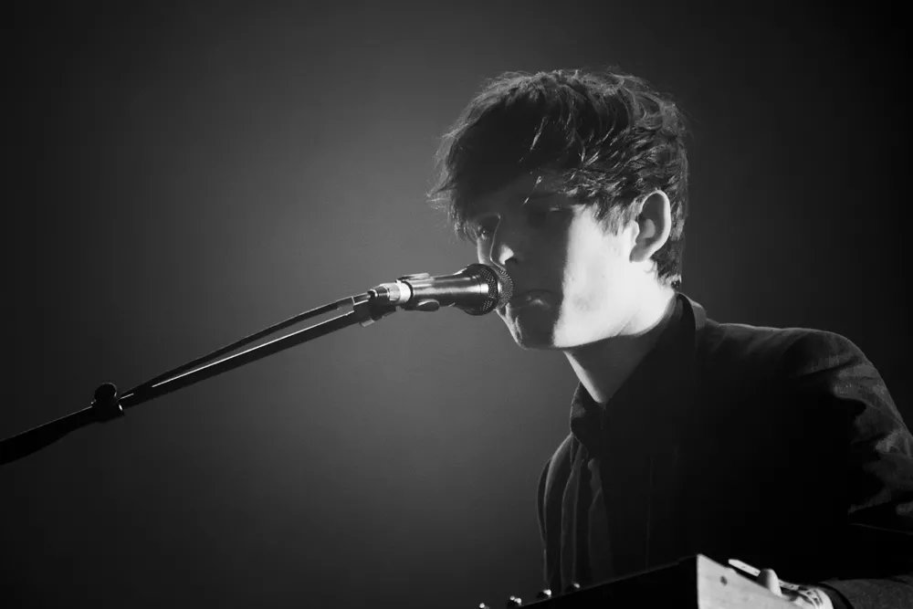 James Blake giver dansk kirkekoncert