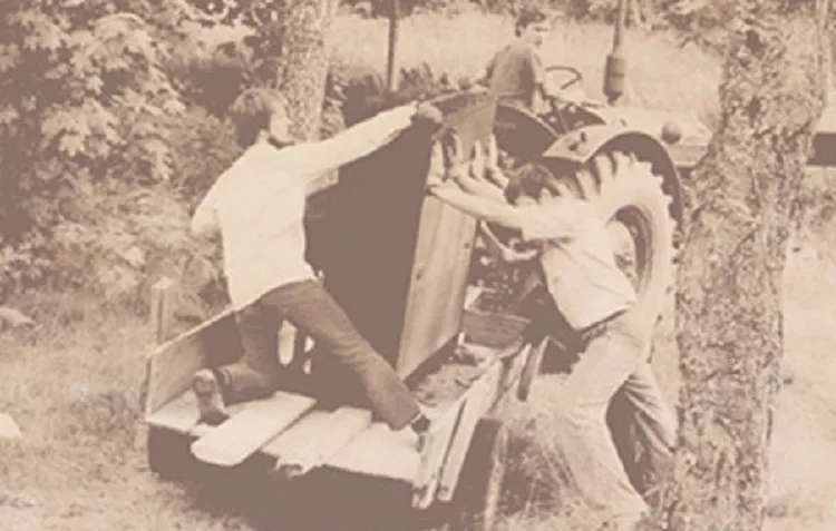 LÅTPREMIÄR: Tired Tape Machine – Your Ghost