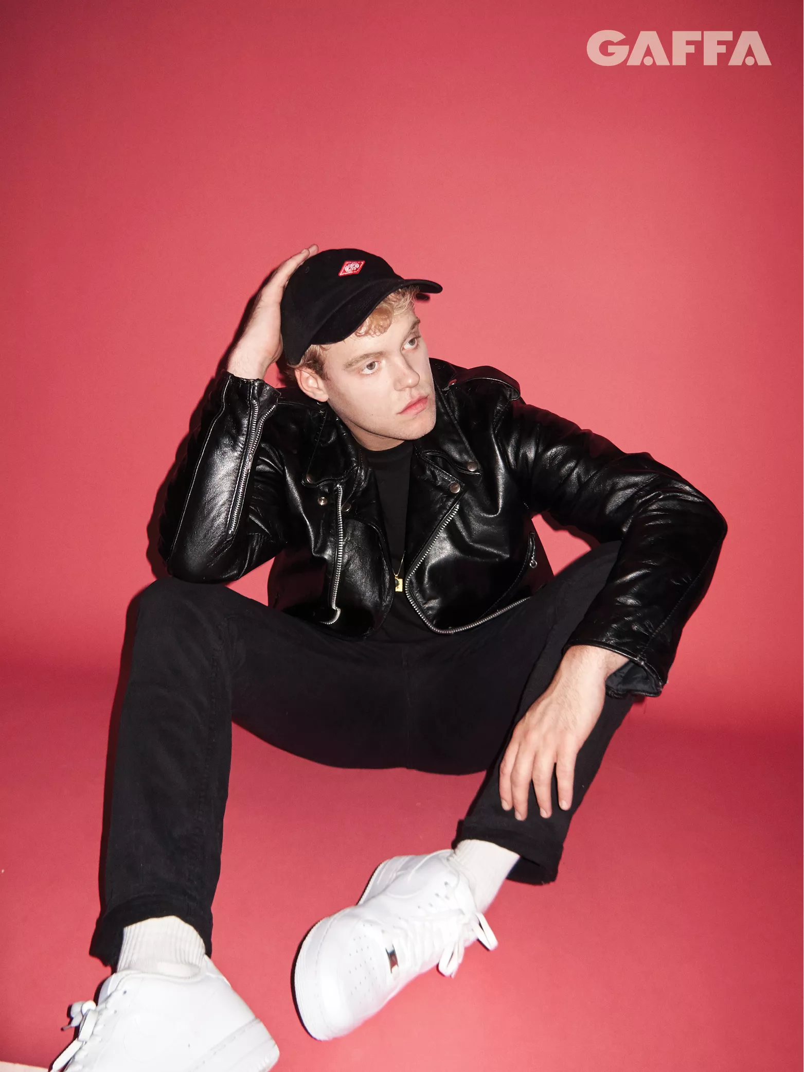 STORT HJALMER-INTERVIEW: ”Jeg kan godt nyde opturene. De er lyspunkter på en sort skærm”