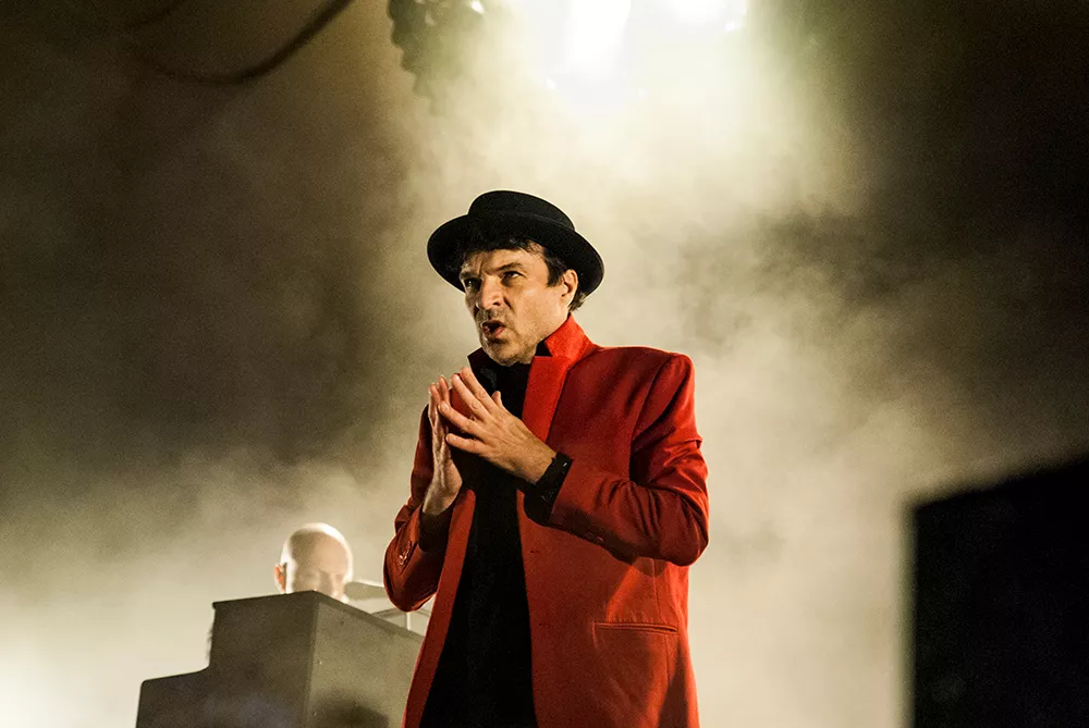 Thåström släpper tung box med 22 bonusspår