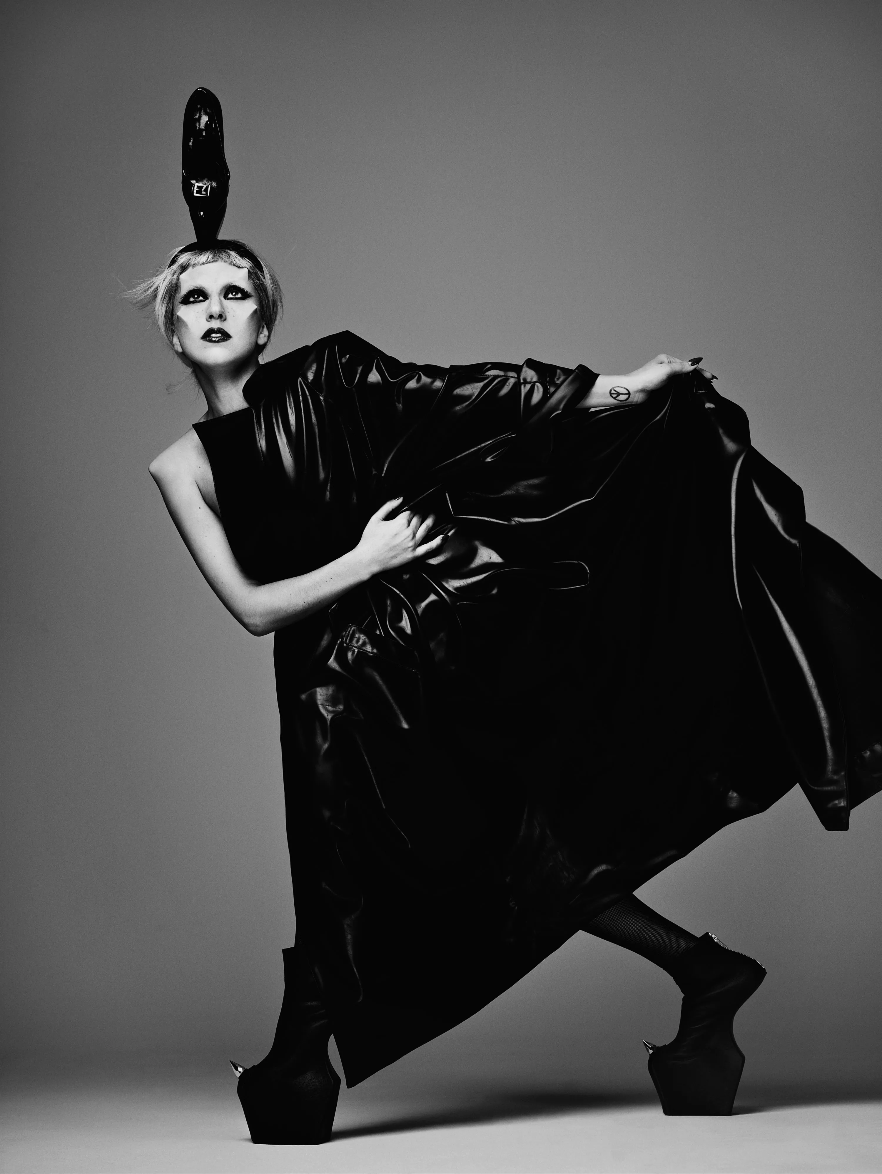 Lady Gaga avlyser turné