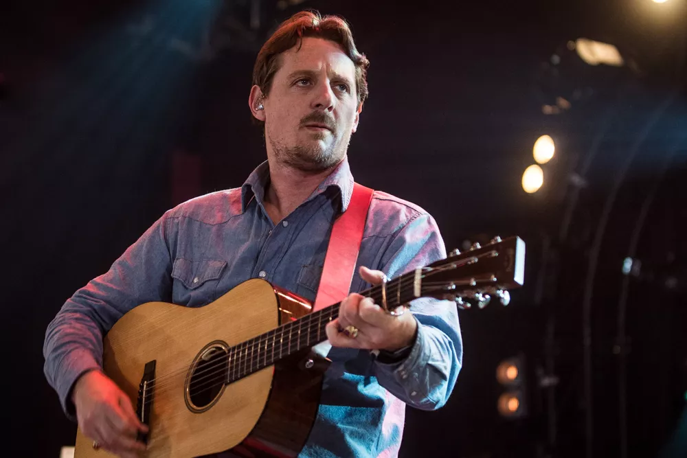 GAFFA kårer årets udenlandske album – nummer 10-1