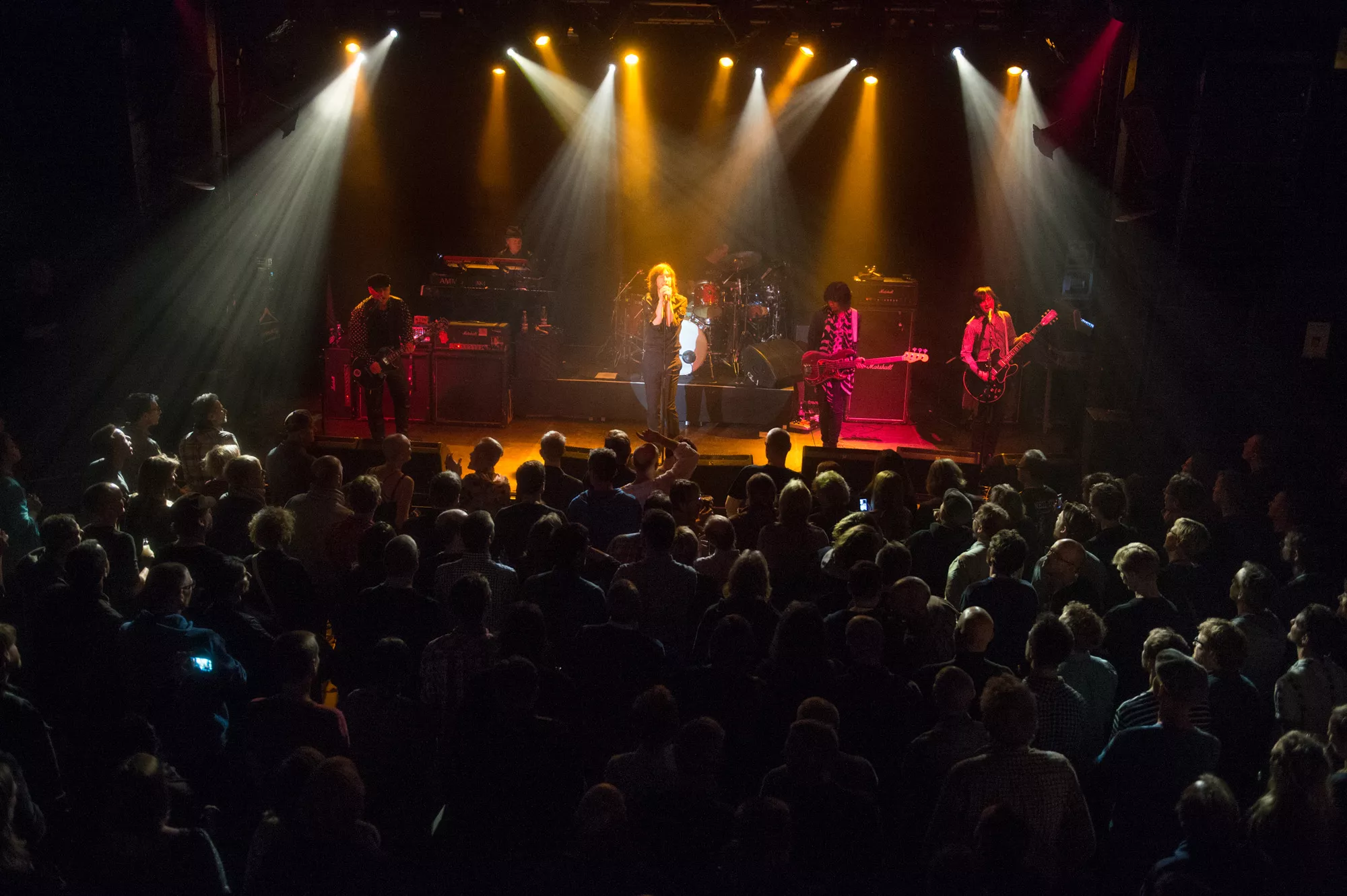 Tidigare Primal Scream-gitarrist död