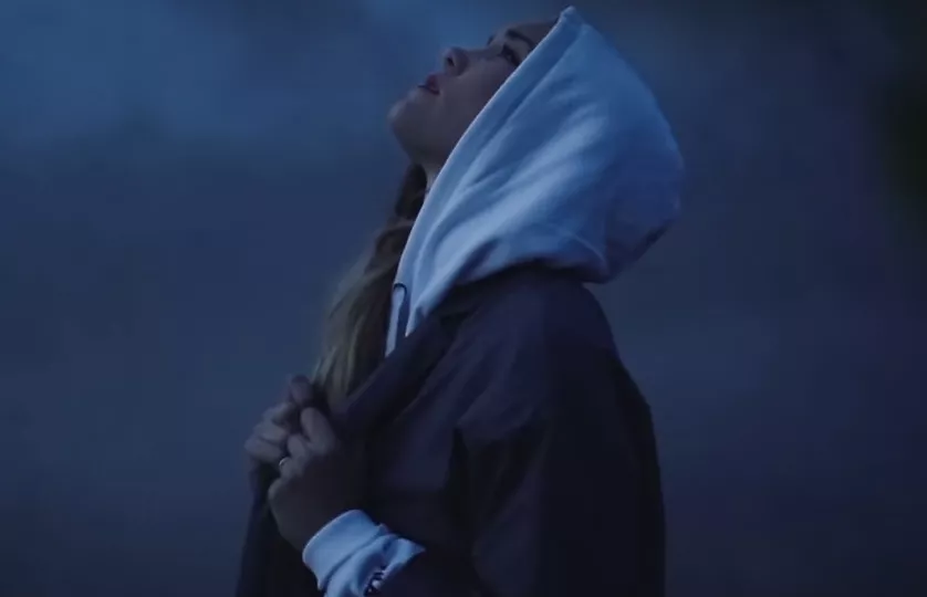 VIDEOPREMIÄR: "Att kvinnor blir förtryckta i förhållanden gör mig så jävla förbannad"