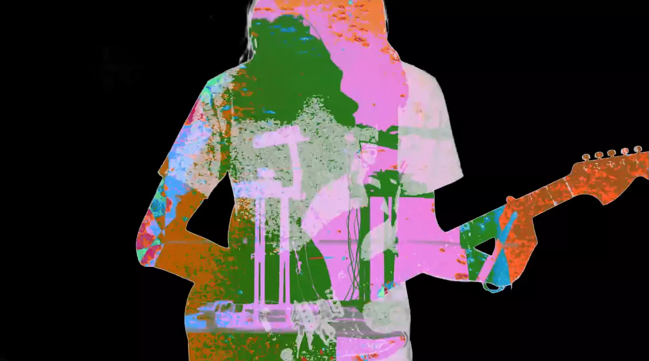 Ny video: Syret stemning med Turquoise Sun