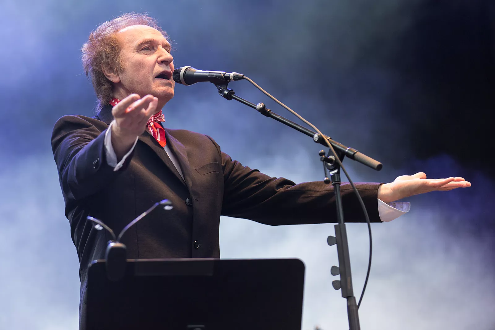 Ray Davies: Hovedscenen, Norwegian Wood
