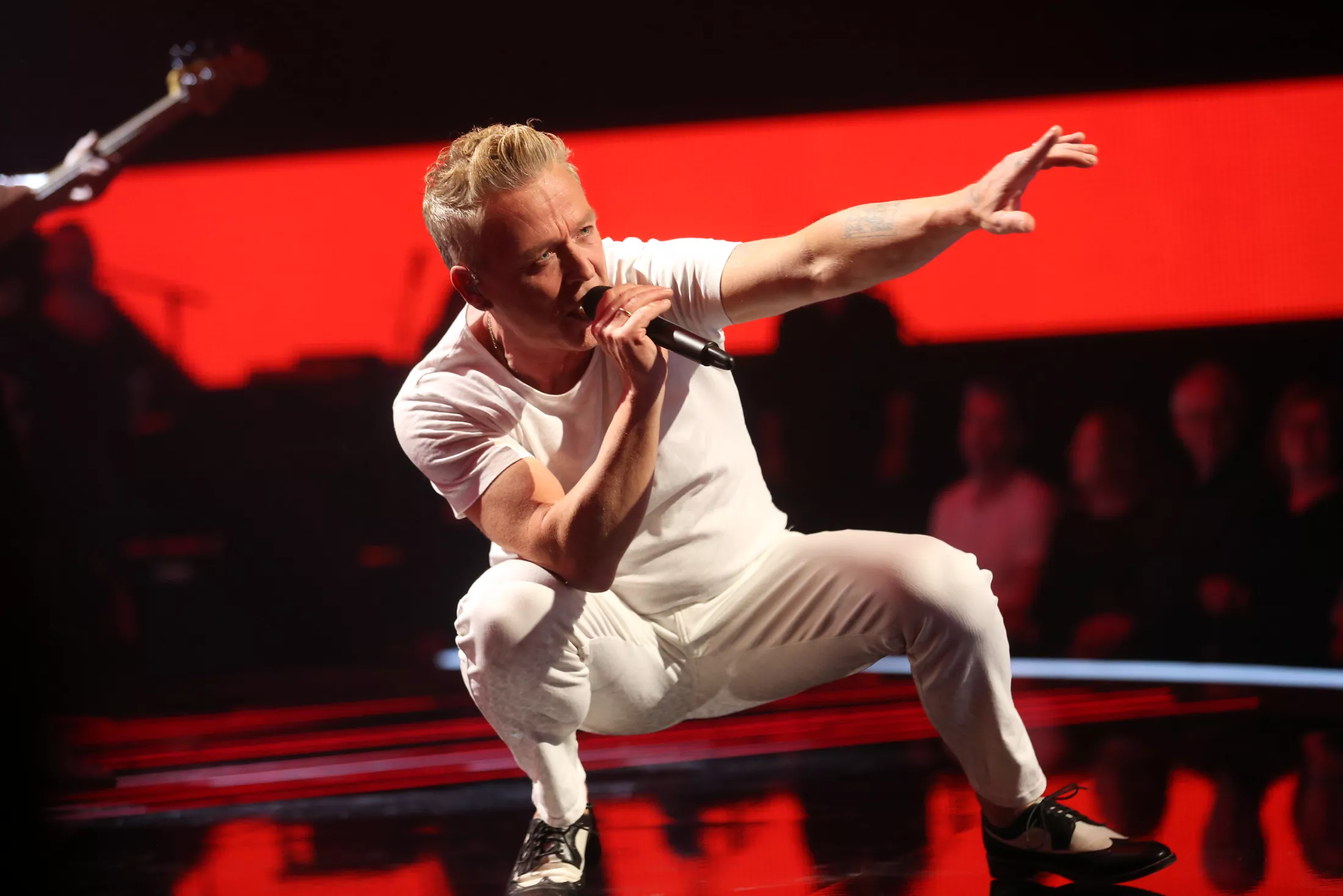 Thomas Helmig laver dansk VM-sang