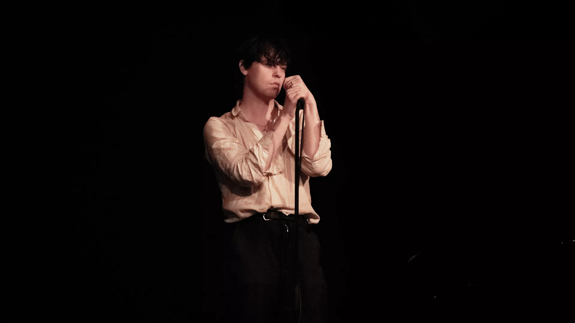 Iskolde anmelder-darlings leverer glohed scenedominans