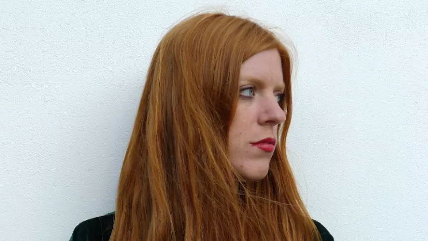 ANMELDELSE: I historiefortællerens intime univers