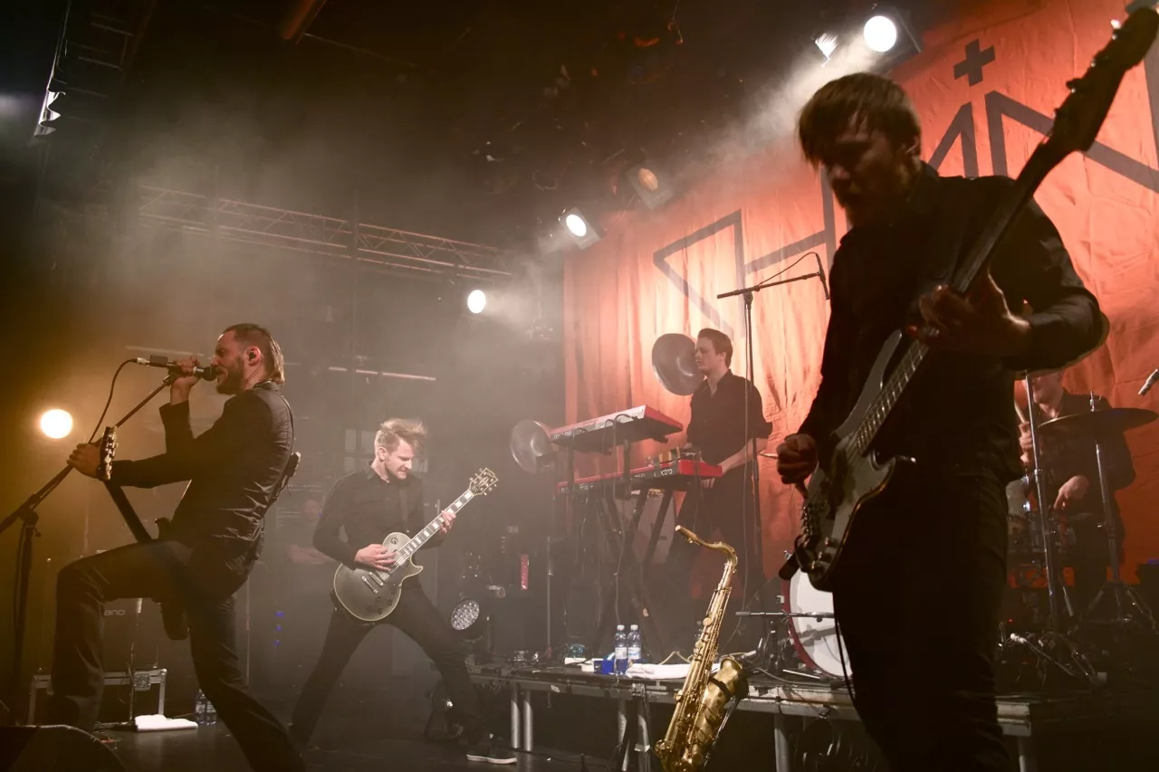 Shining, Honningbarna og Insense: Parkteatret, Oslo