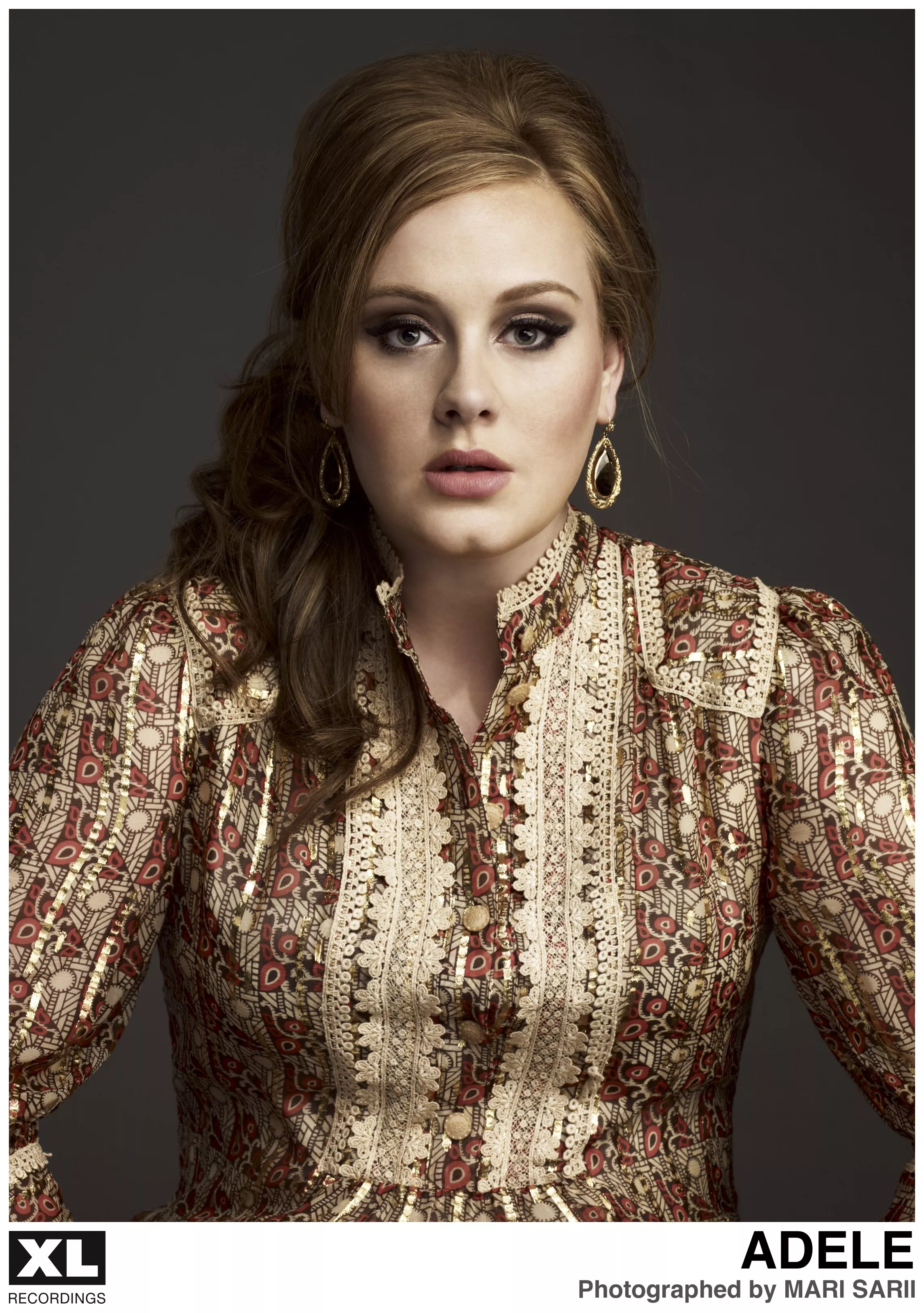 Adele offentliggør Bond-sang