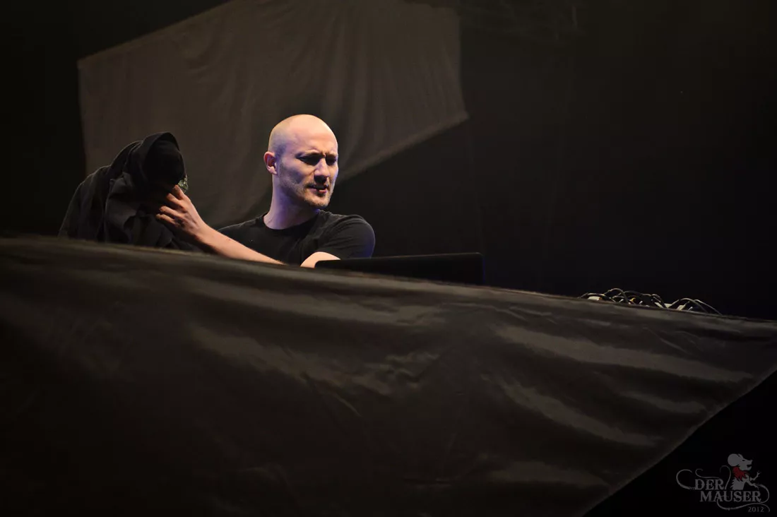 Paul Kalkbrenner giver dansk intimkoncert