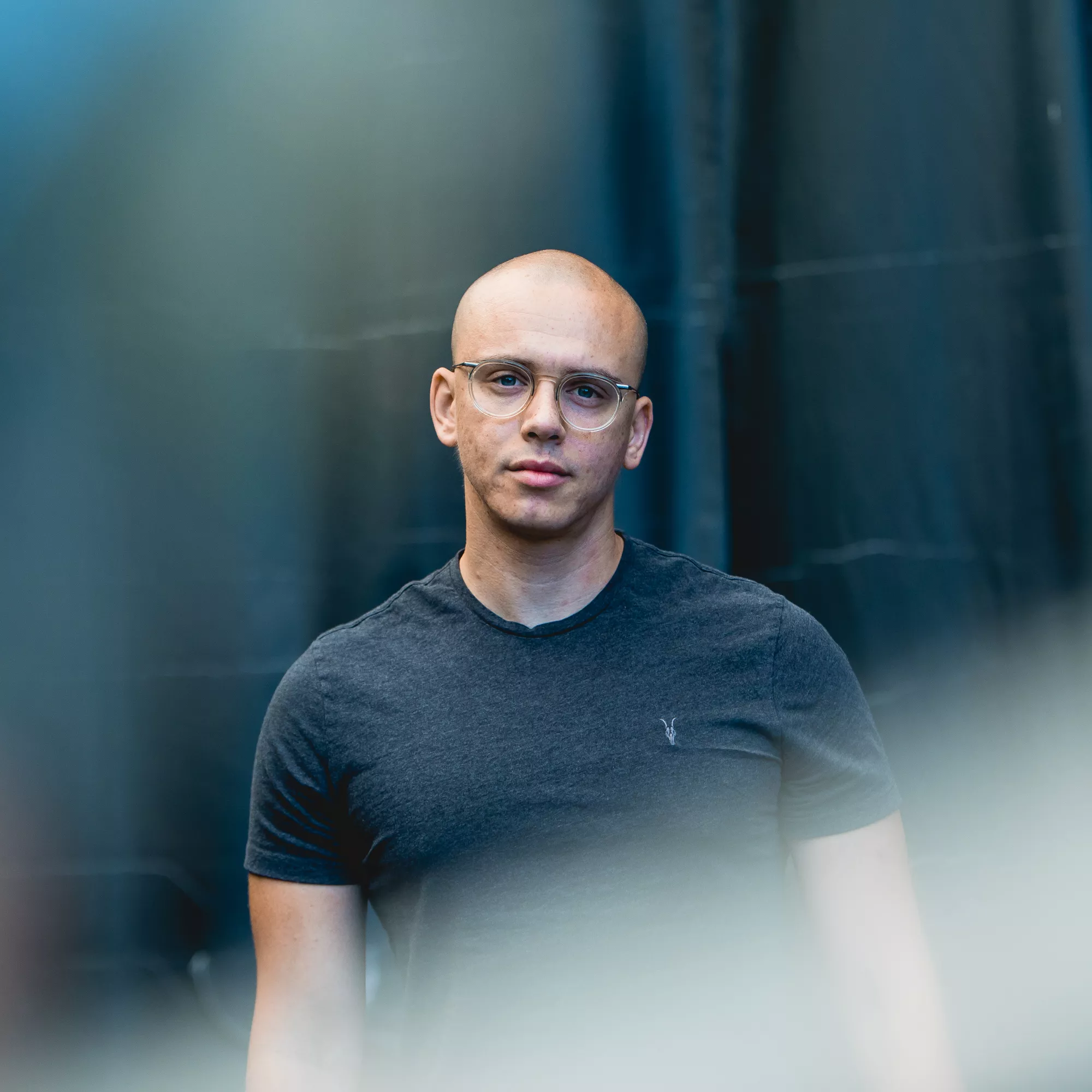 ANMELDELSE: Logic lover ikke mere, end han holder