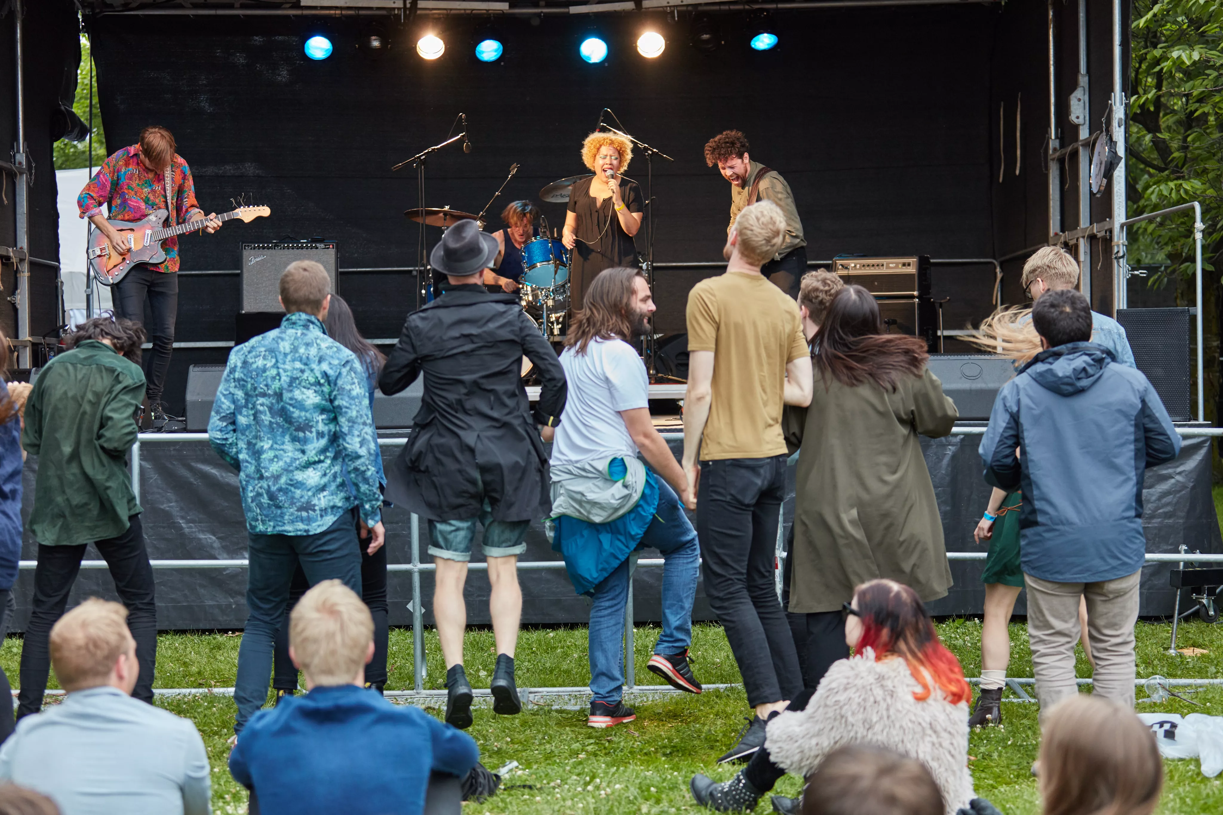 Bråkete og spesielt på en perfekt måte