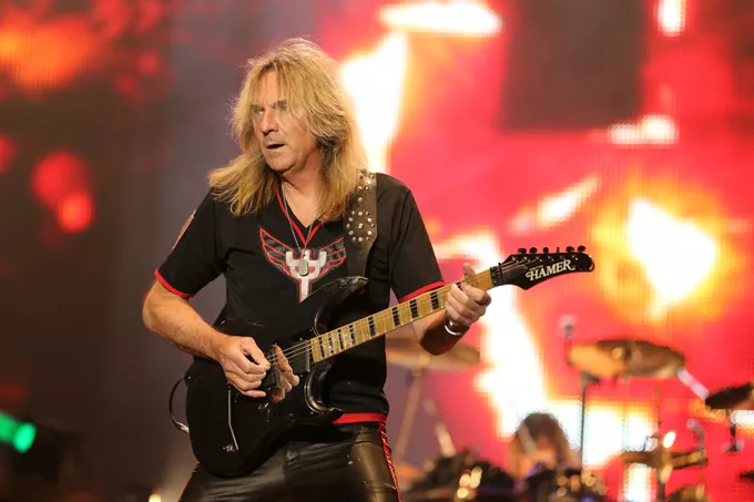 Judas Priest-medlem kan ikke turnere længere