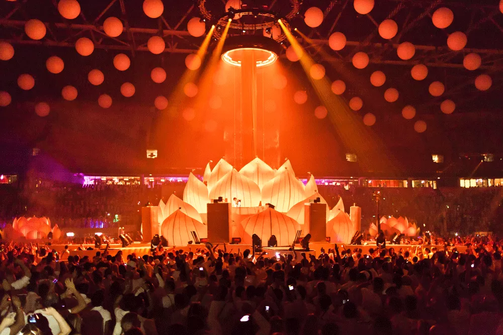 Sensation – et flot, men ensformigt show
