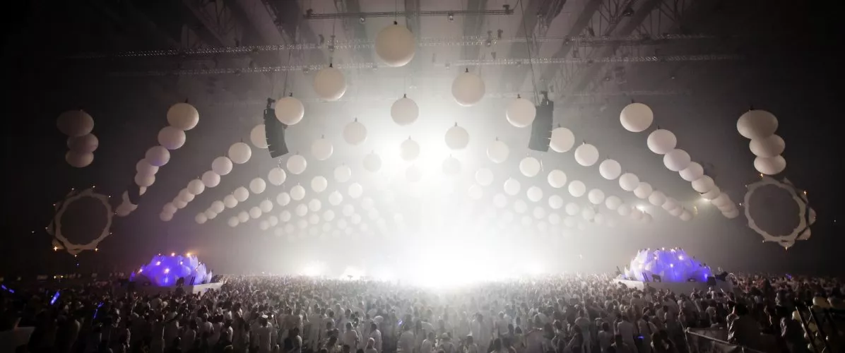 Sensation rammer endnu engang Parken