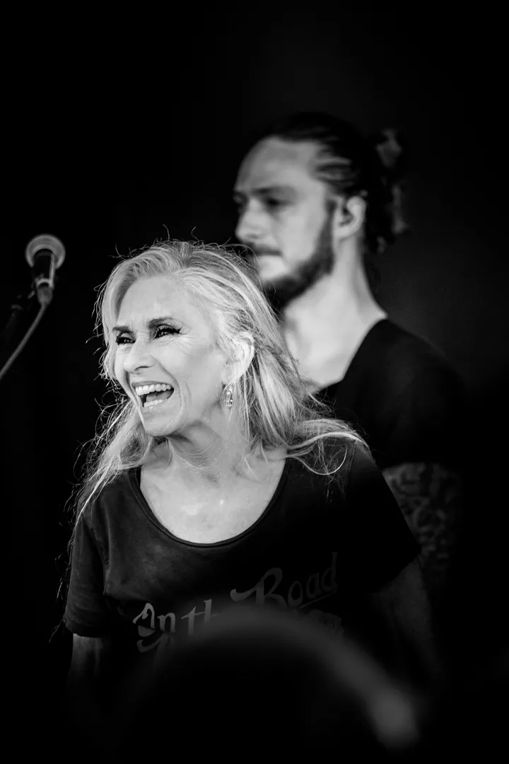 Hør ny julesang med Sanne Salomonsen