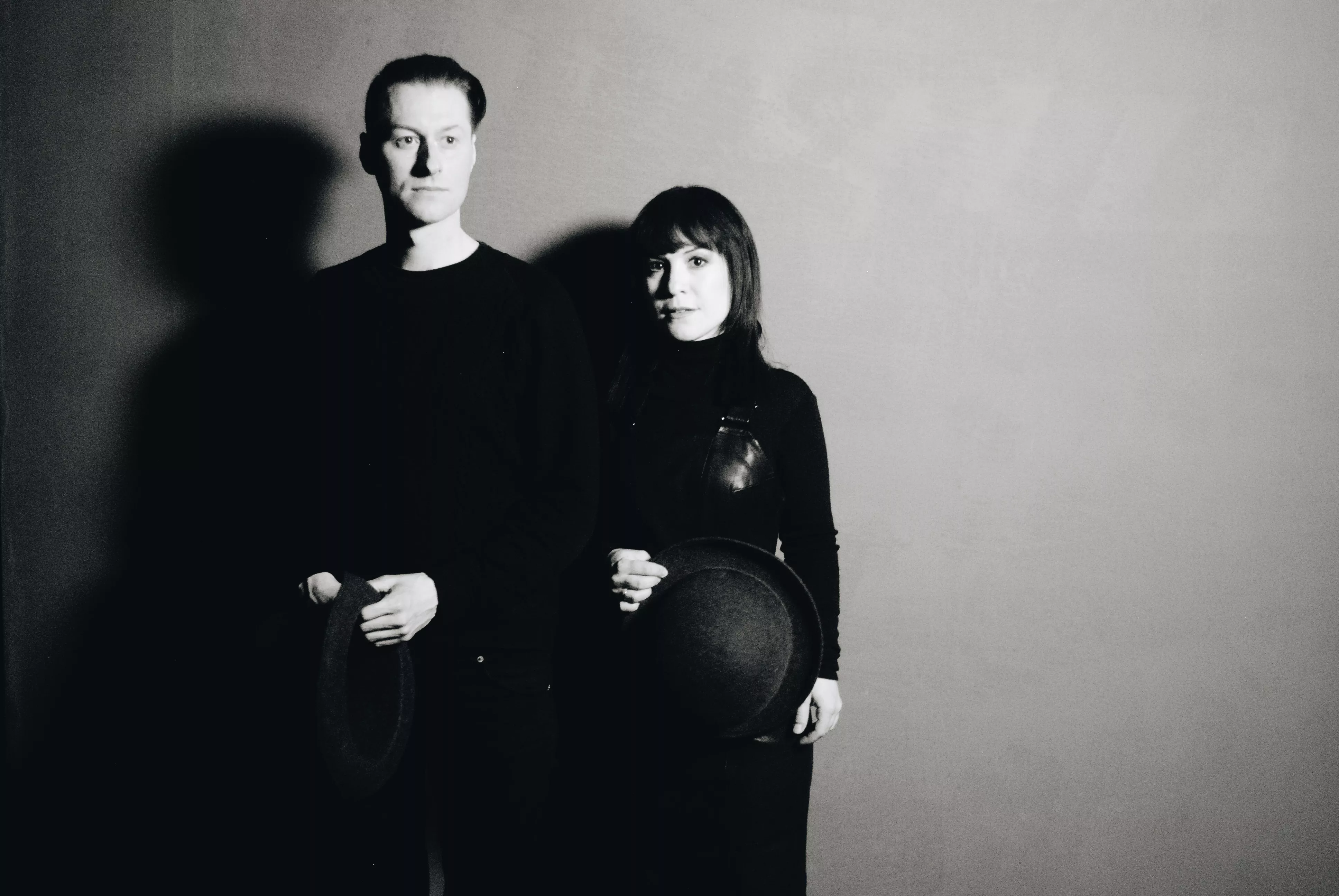 AyOwA – Danske eremitter