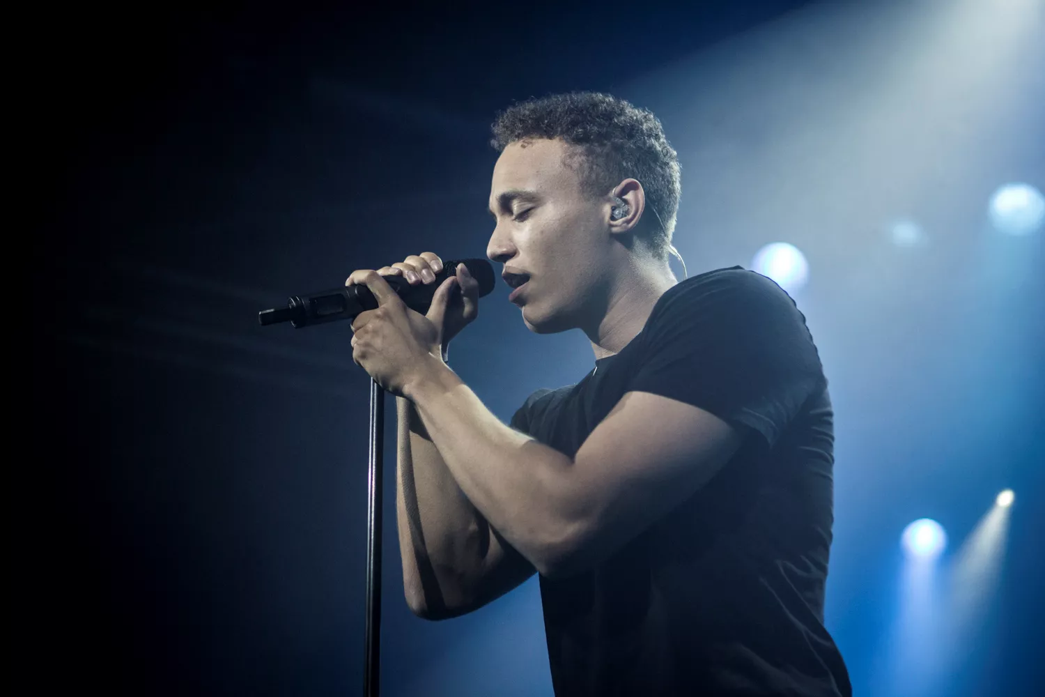 ANMELDELSE: Fra Aarhus med kurs mod den internationale popscene