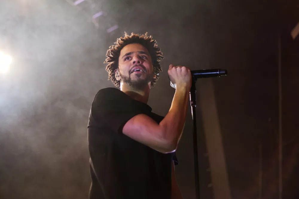 Två skadade i skottlossning efter konsert