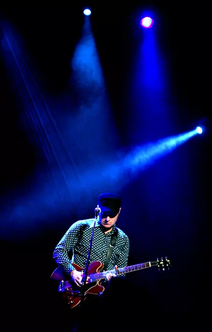 Ron Sexsmith samarbetar med Abalone Dots