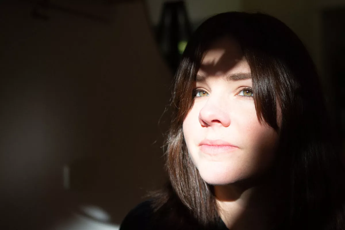 ANMELDELSE: Hollie Fullbrook og band har fundet den rette formel, der får sangene op i et højere luftlag