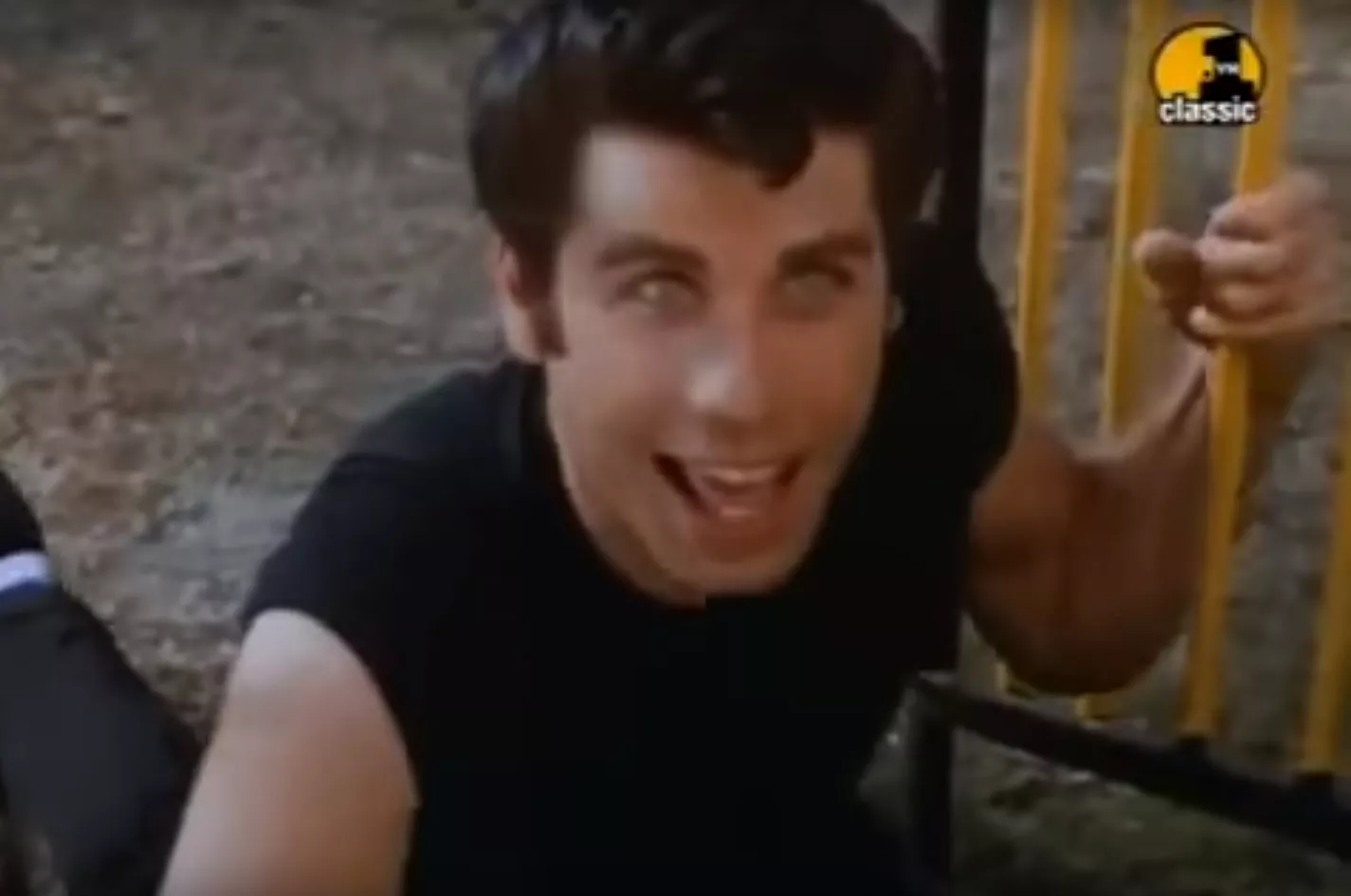Viral succé: Se metal-dubbat Grease-klipp
