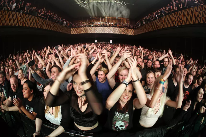 PÅ VEJ UD AF CORONAENS SKYGGE: Ny rapport viser, at dansk musikomsætning er i bedring 