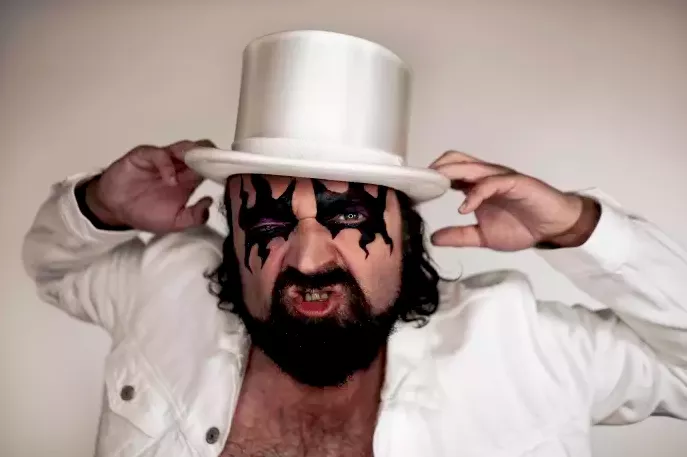 Hank von Hell är död