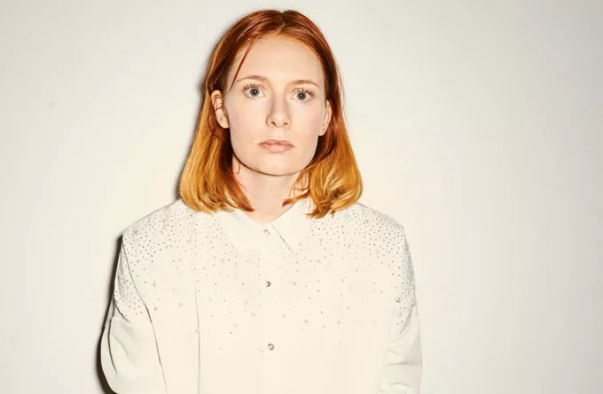 Annika Aakjær udgiver album med nyskabende digital booklet