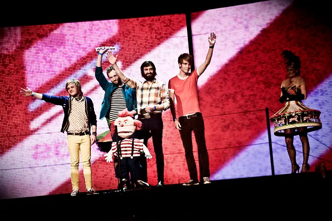 The Raveonettes og The Rumour Said Fire til Skive